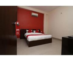 Red Diamond Hotel,Sector 26