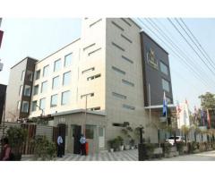 H Carlton Hotel,Chhattarpur